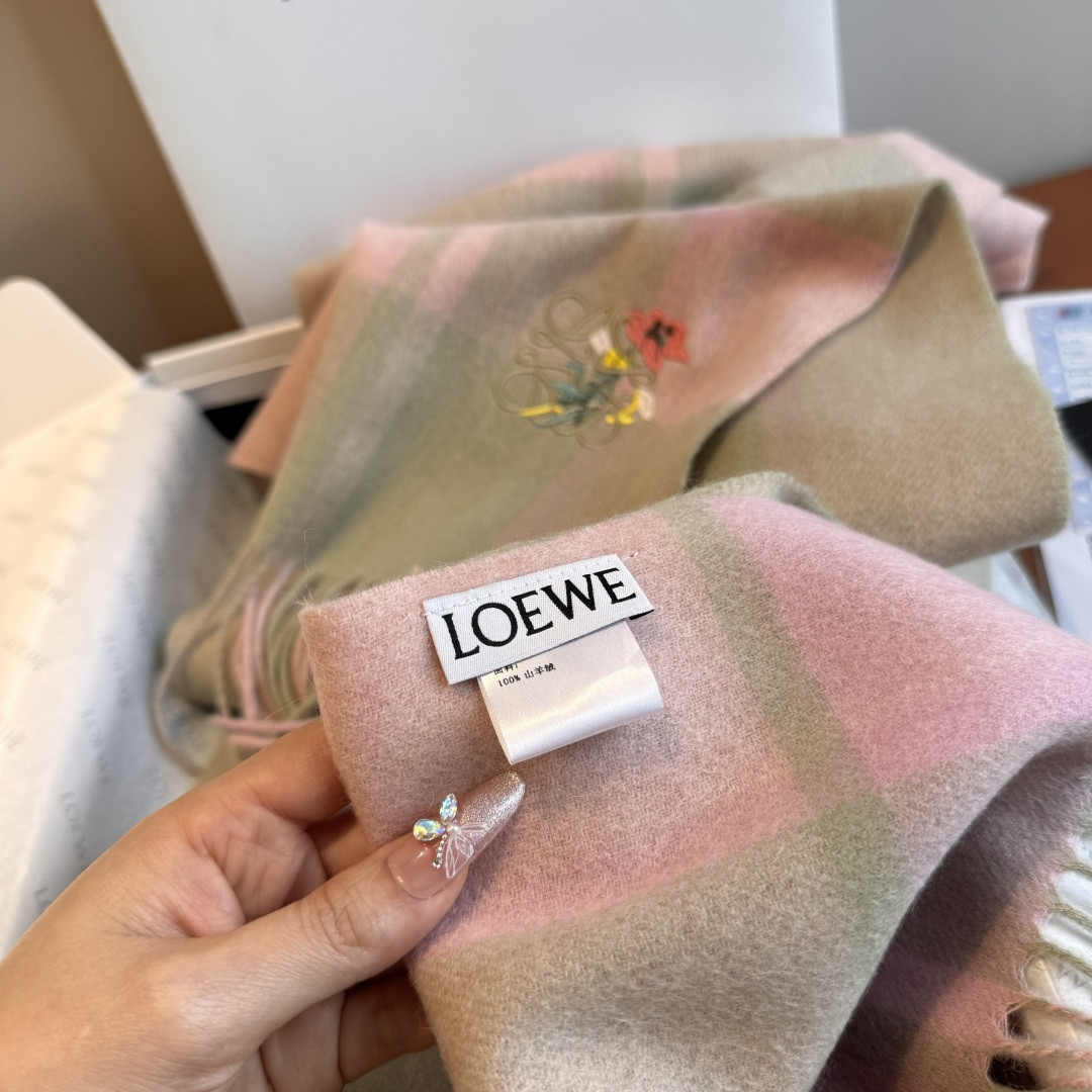 L0ew* scarf 30x180cm