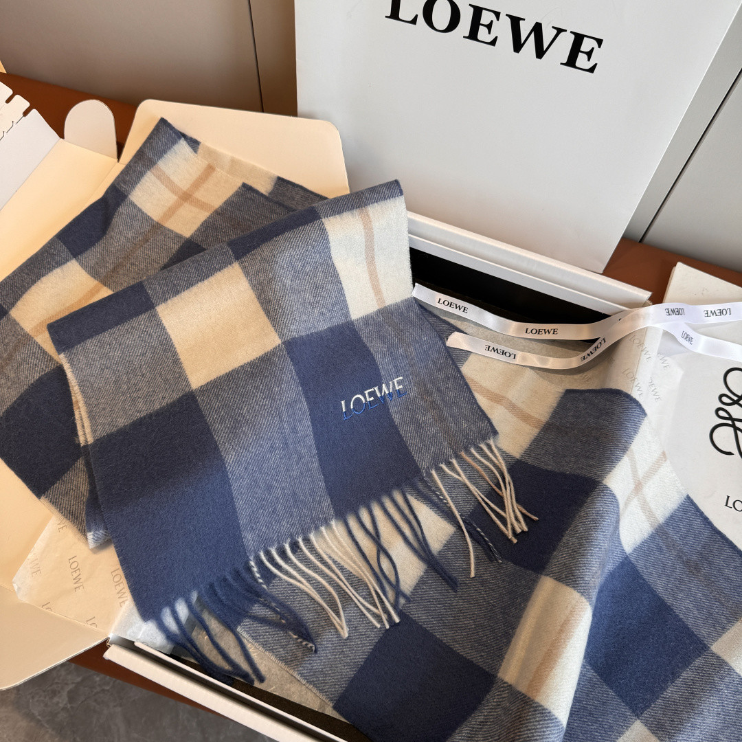 L0ew* scarf 30x180cm