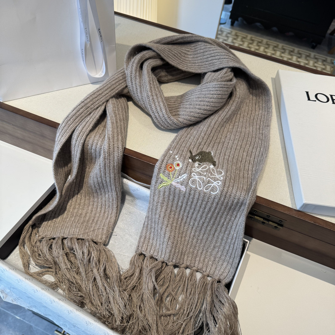 L0ew* scarf 30x200cm