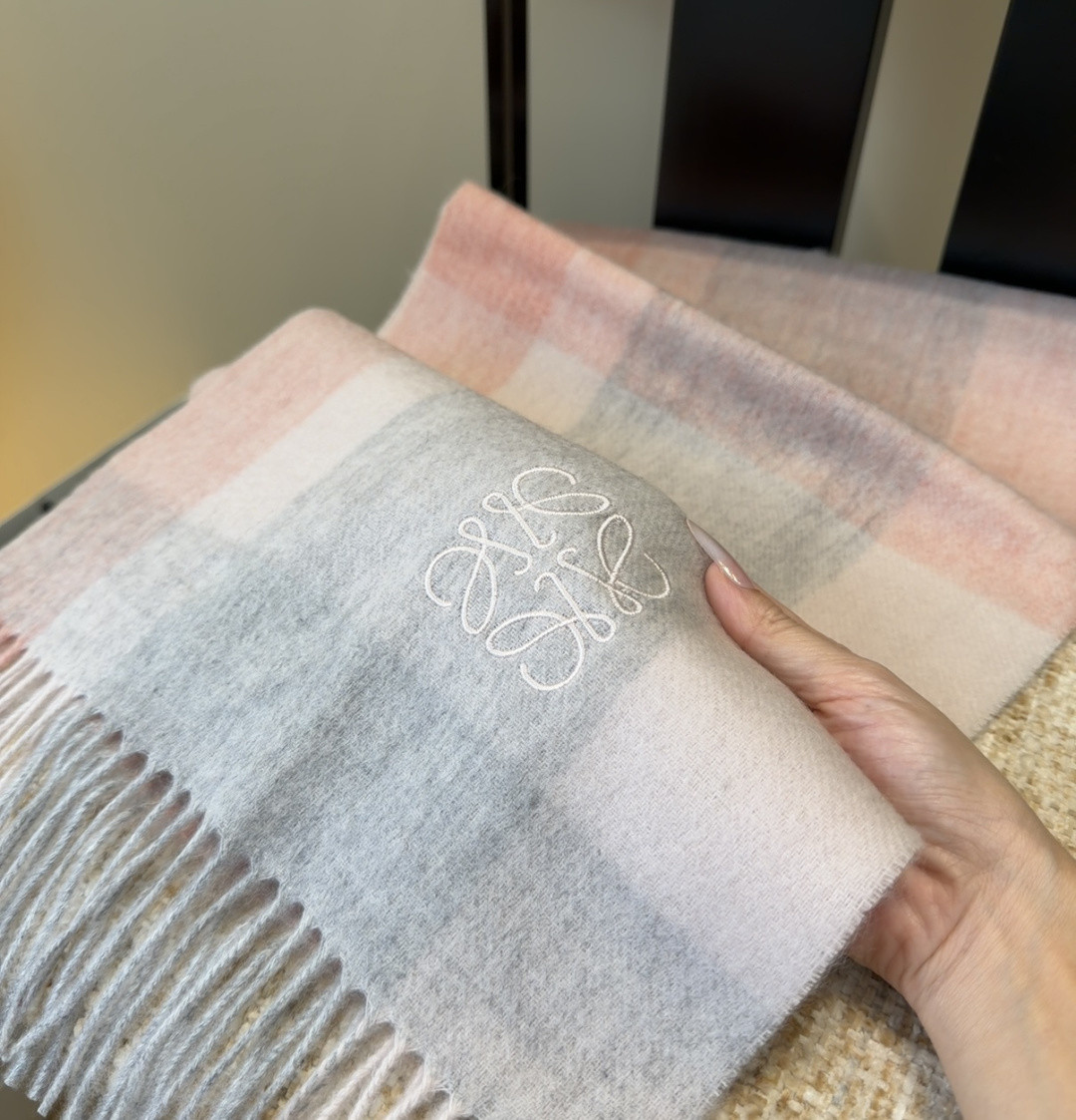 L0ew* scarf 30x180cm