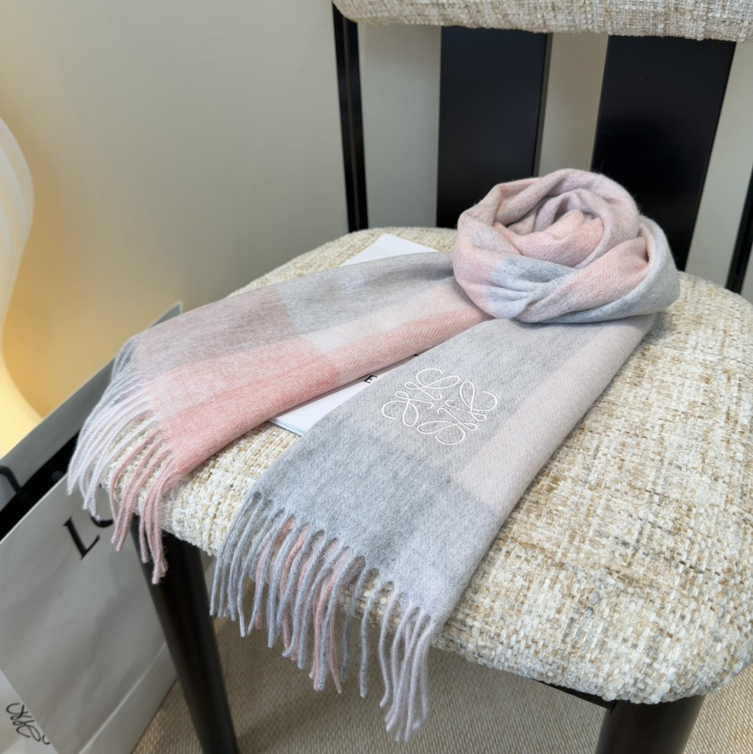 L0ew* scarf 30x180cm