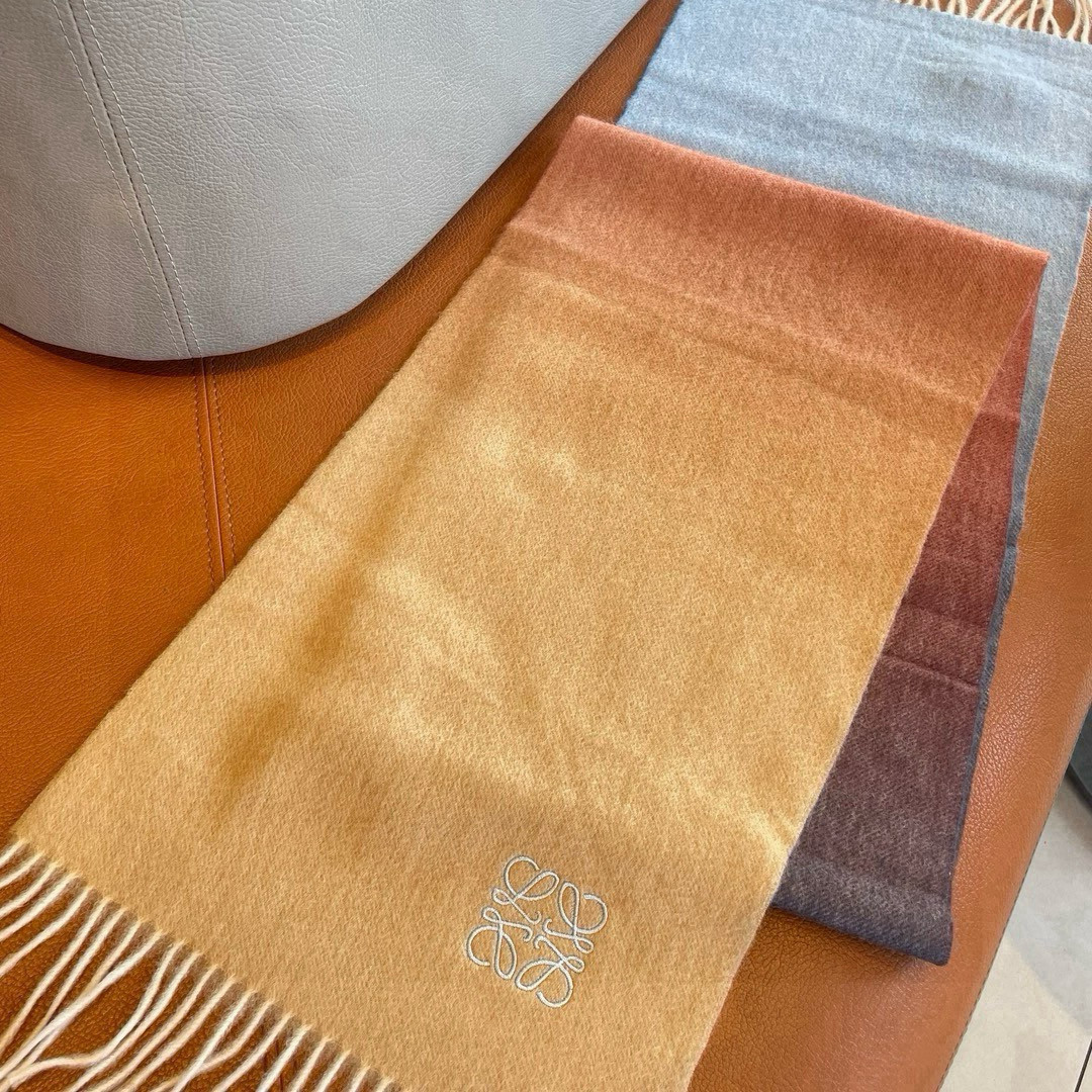 L0ew* scarf 30x180cm