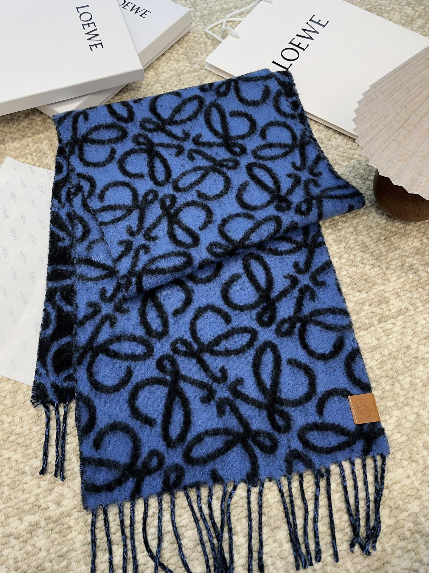 L0ew* scarf 36x186cm