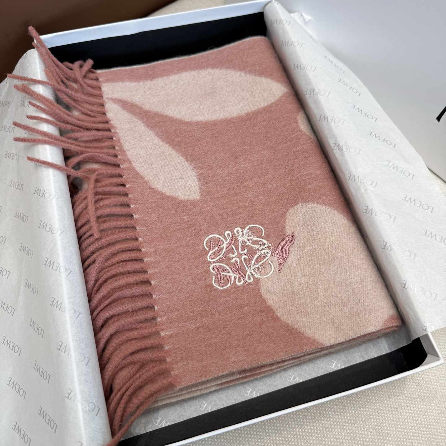 L0ew* scarf 35x180cm