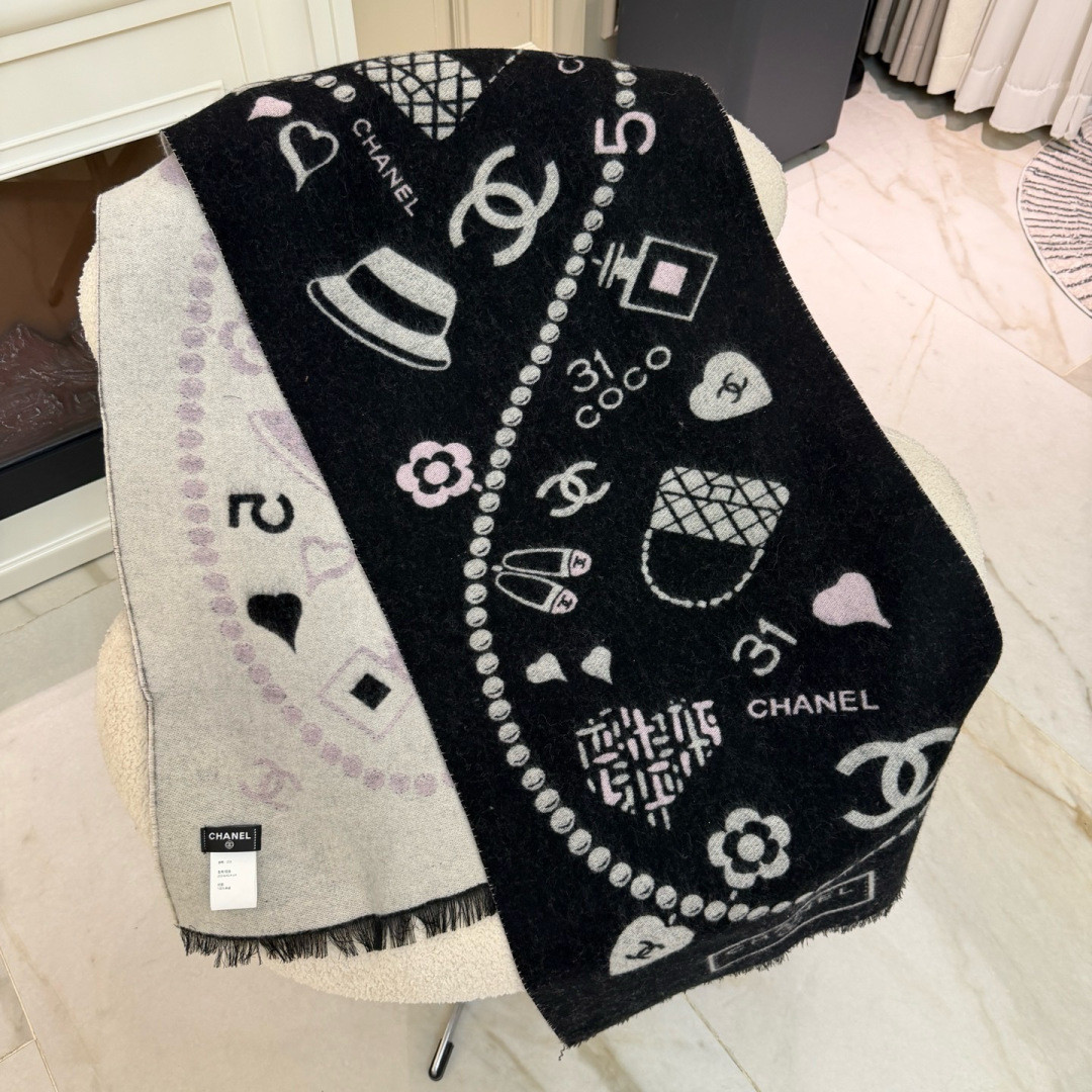 Ch**el scarf 50x200cm 100% cashmere