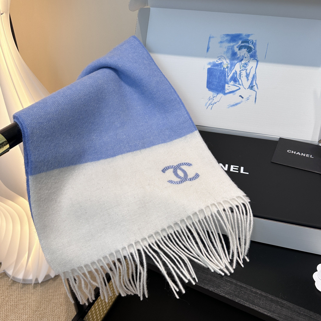 Ch**el scarf 35x180cm