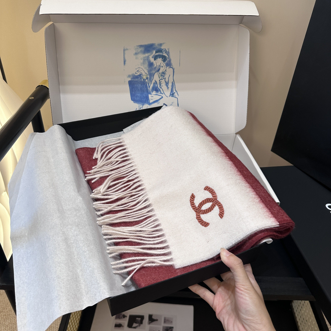 Ch**el scarf 35x180cm