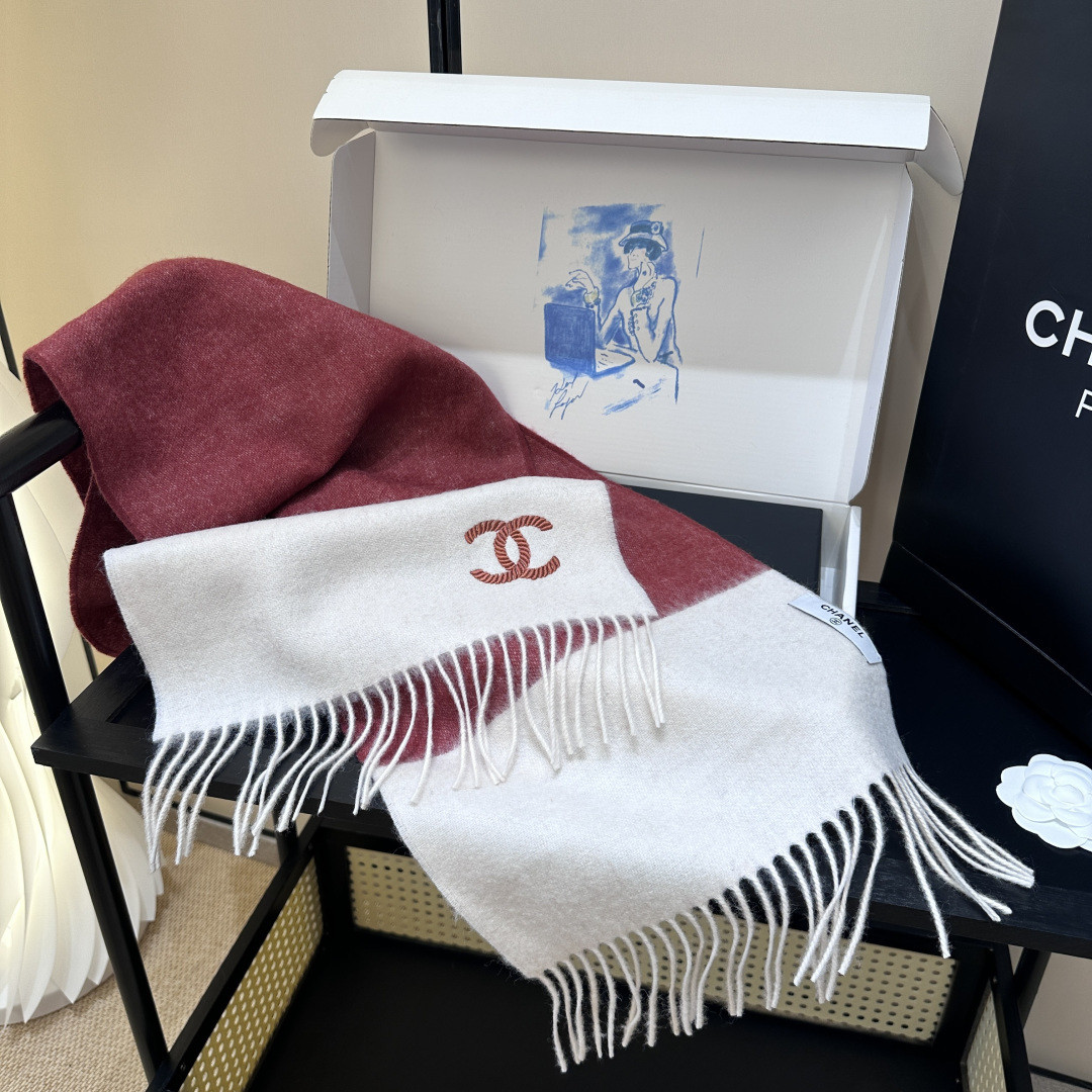 Ch**el scarf 35x180cm