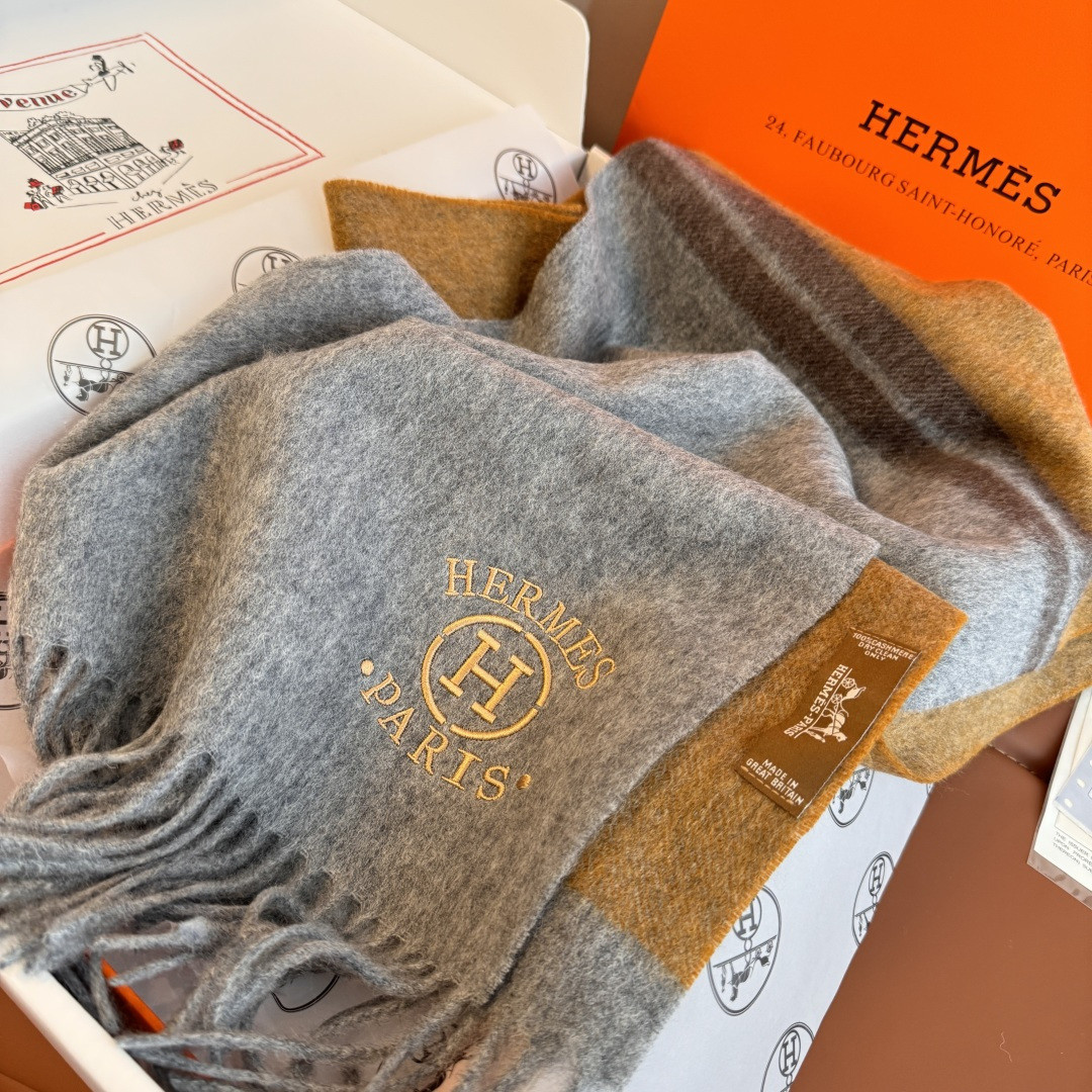 H**me5 scarf 30x180cm