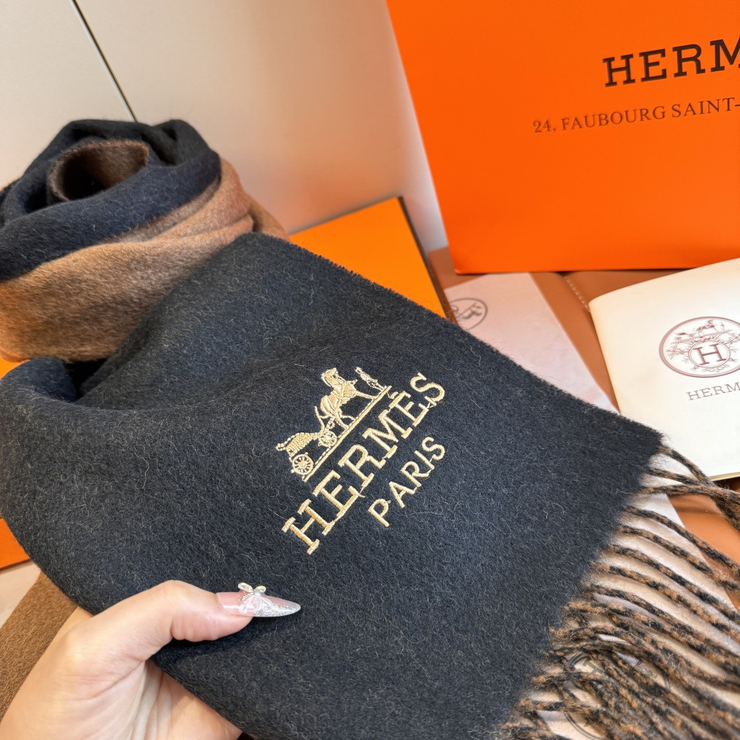 H**me5 scarf 30x180cm