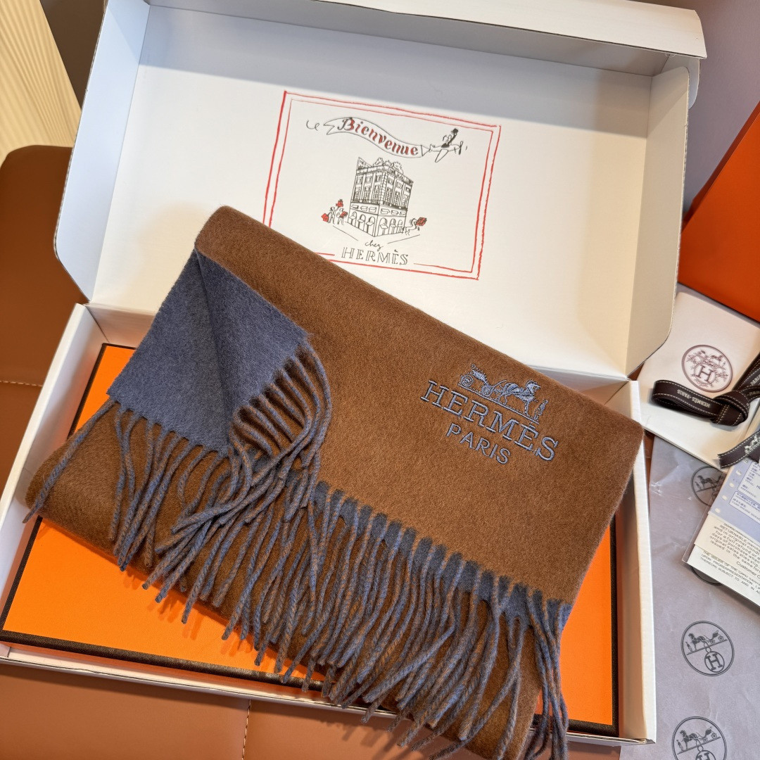 H**me5 scarf 30x180cm