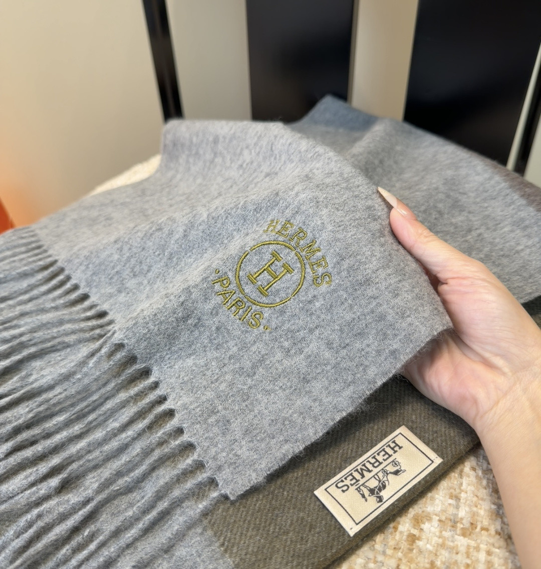 H**me5 scarf 35x190cm