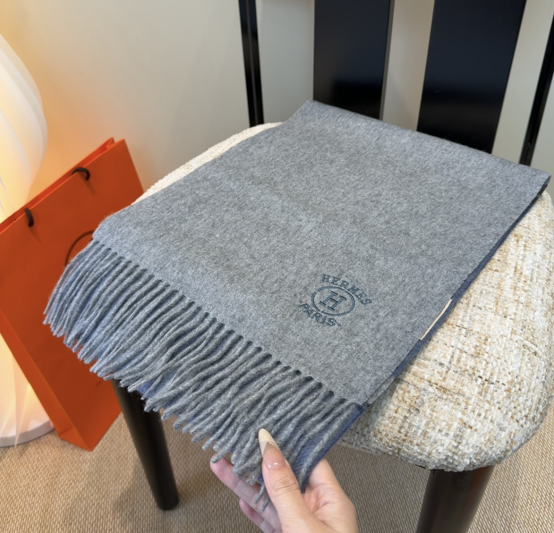 H**me5 scarf 35x190cm