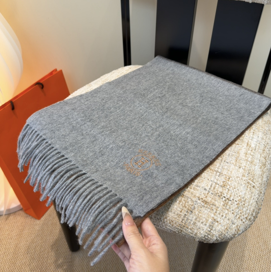 H**me5 scarf 35x190cm