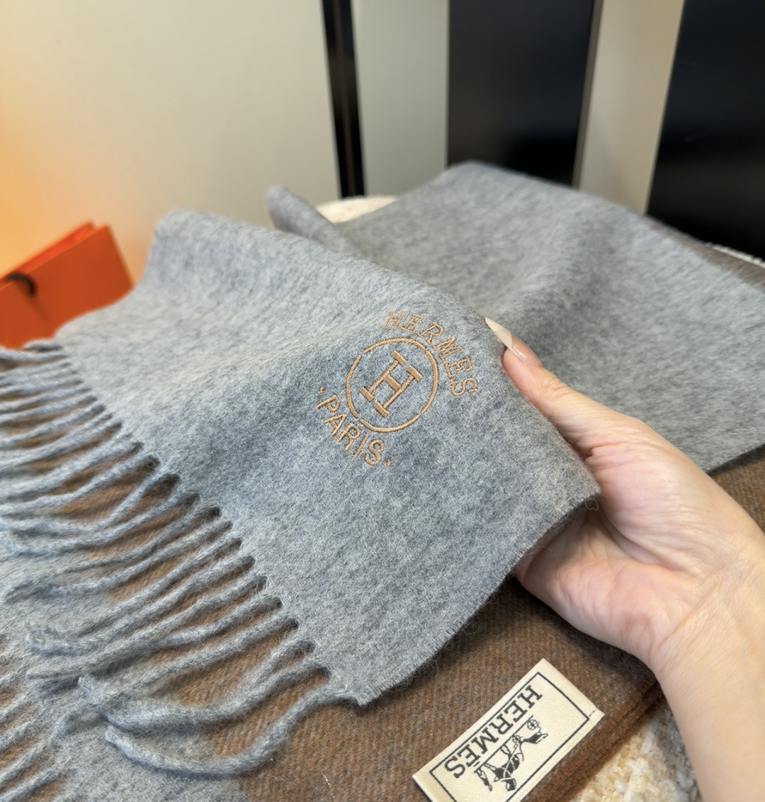 H**me5 scarf 35x190cm