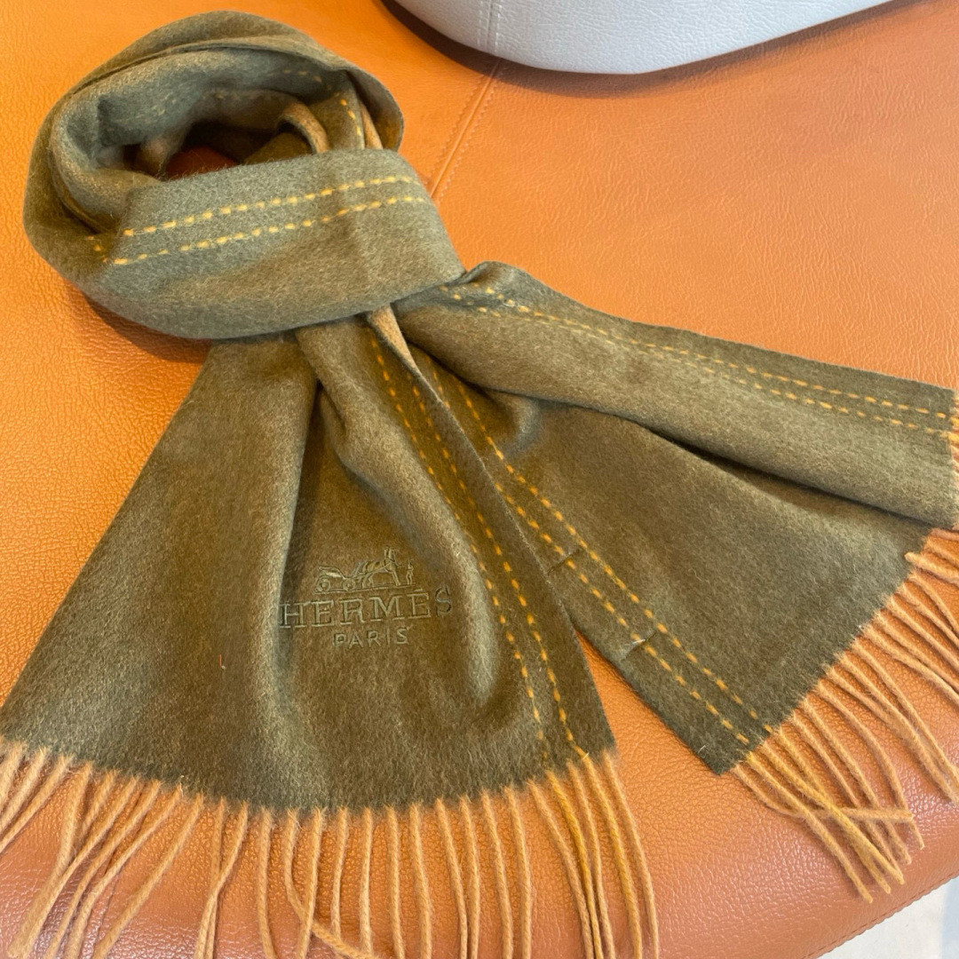 H**me5 scarf 35x180cm