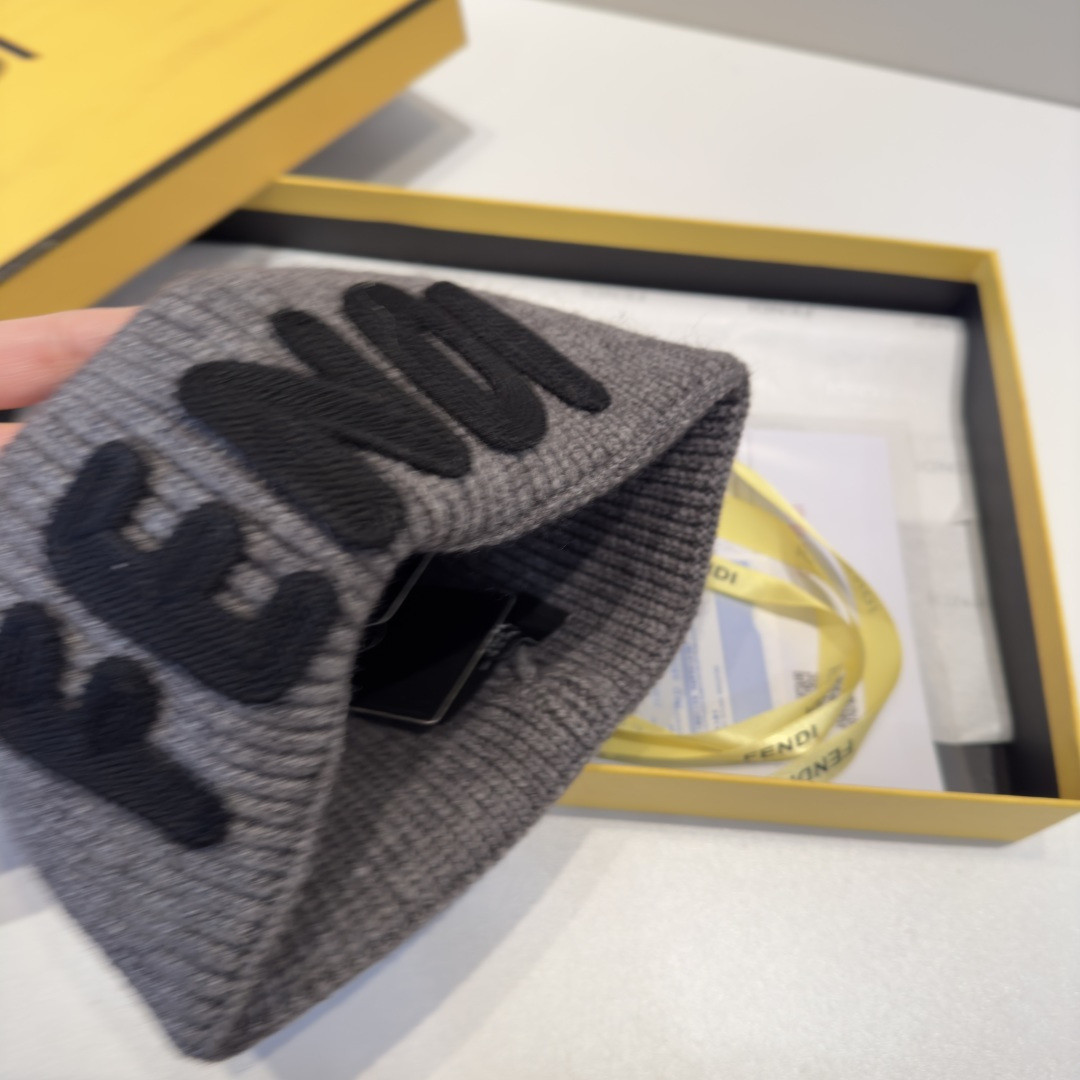 Fendi Beanie