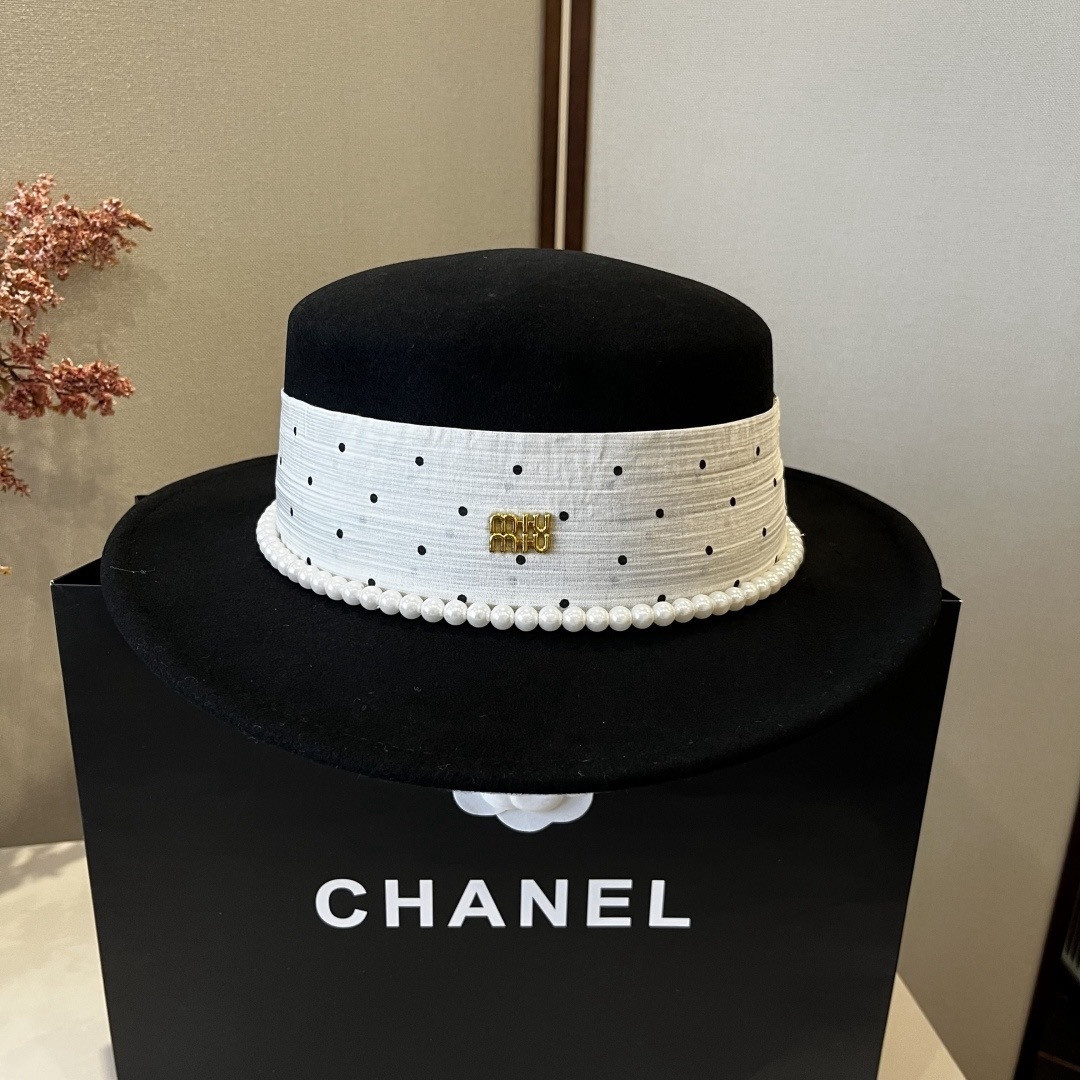 Miu Miu Wool Felt Hat 57cm Head Circumference