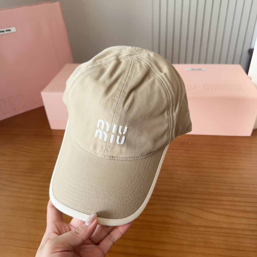 Miu Miu Baseball Cap