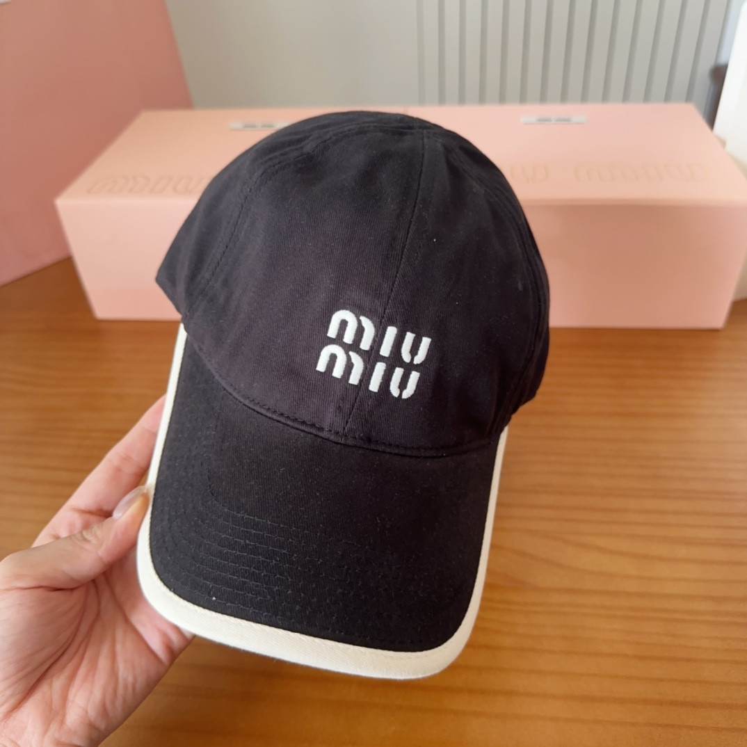 Miu Miu Baseball Cap