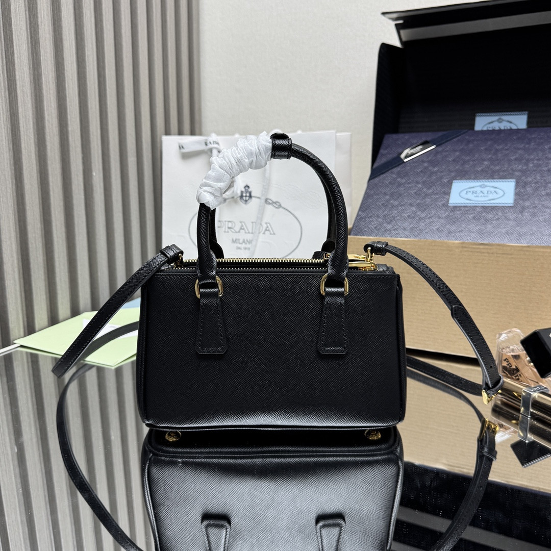 Prada Galleria Patent Saffiano Leather Mini-Bag 12.5x21x8.5cm