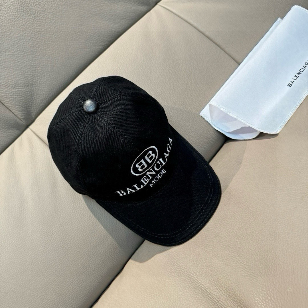 Balenciaga Baseball Cap