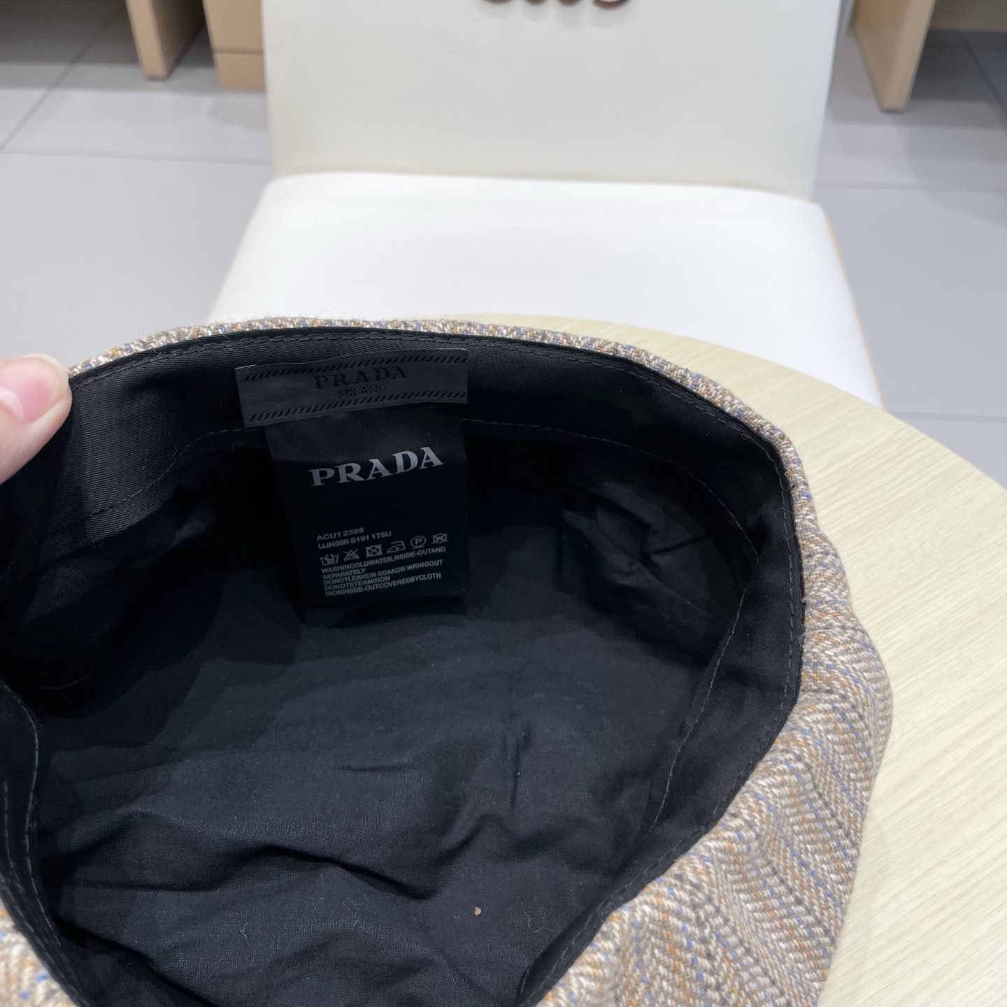 Prada Beret