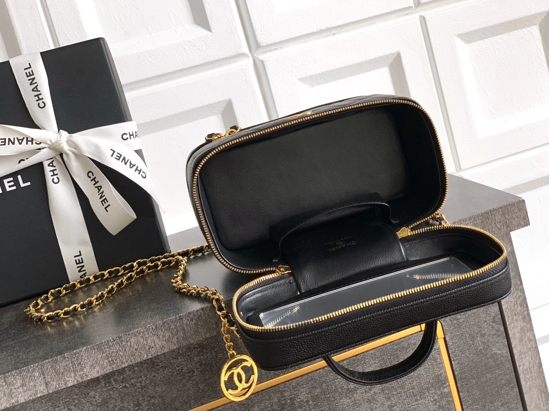 Ch**el Leather Cosmetic  Black Bag 17x9.5x9cm