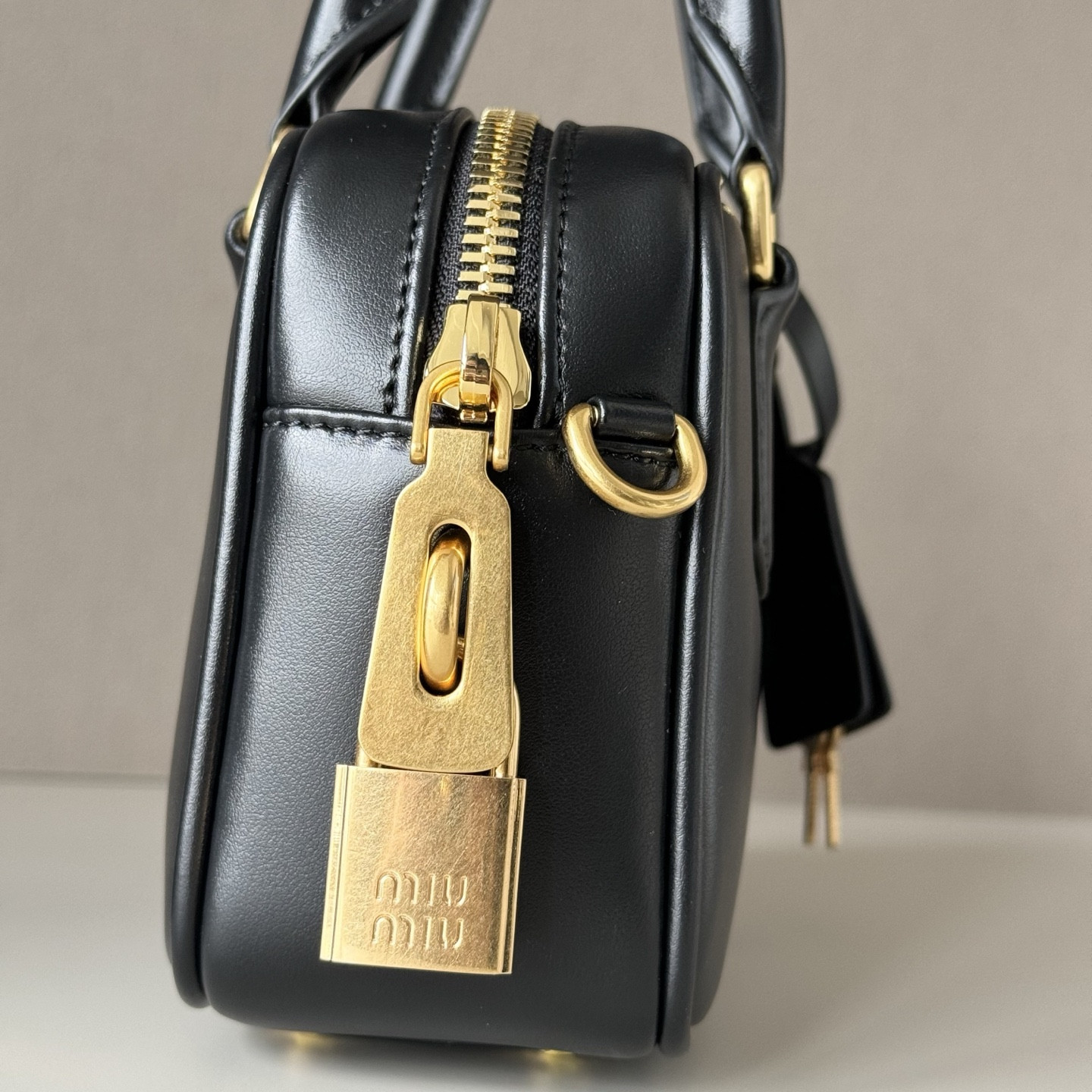 Miu Miu Arcadie Leather Bag 13x19x6cm