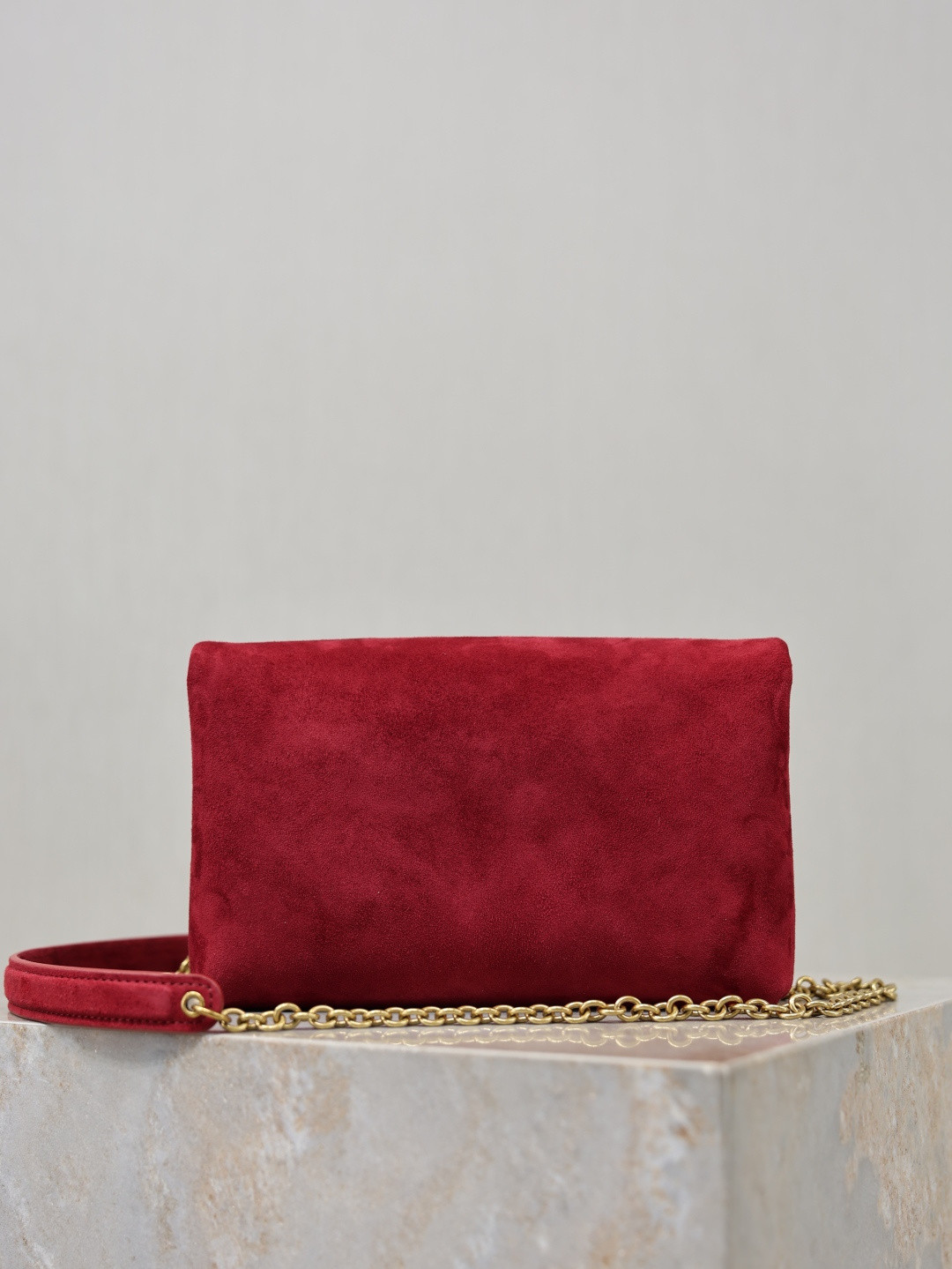 Y51 CASSANDRE Chain Clutch 19x12x3cm