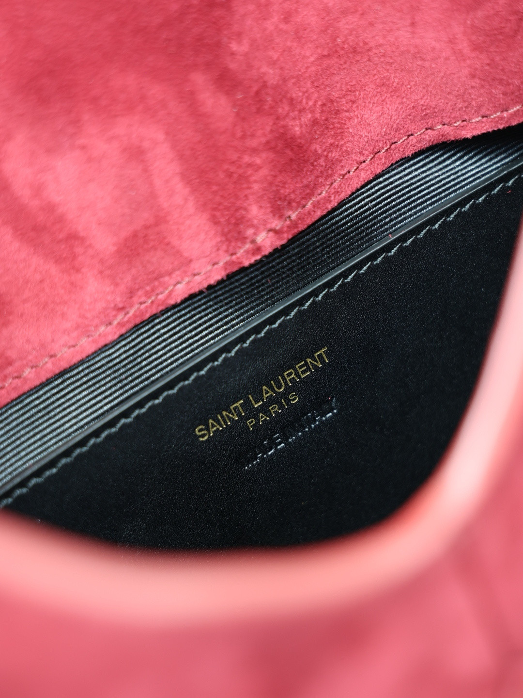 Y51 CASSANDRE Chain Clutch 19x12x3cm