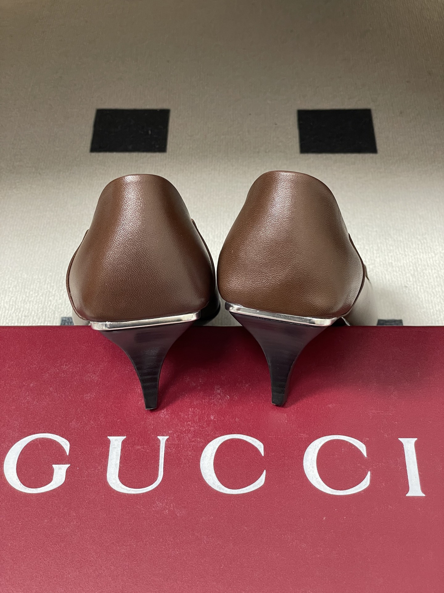 UA Gucci Vittoria Pump