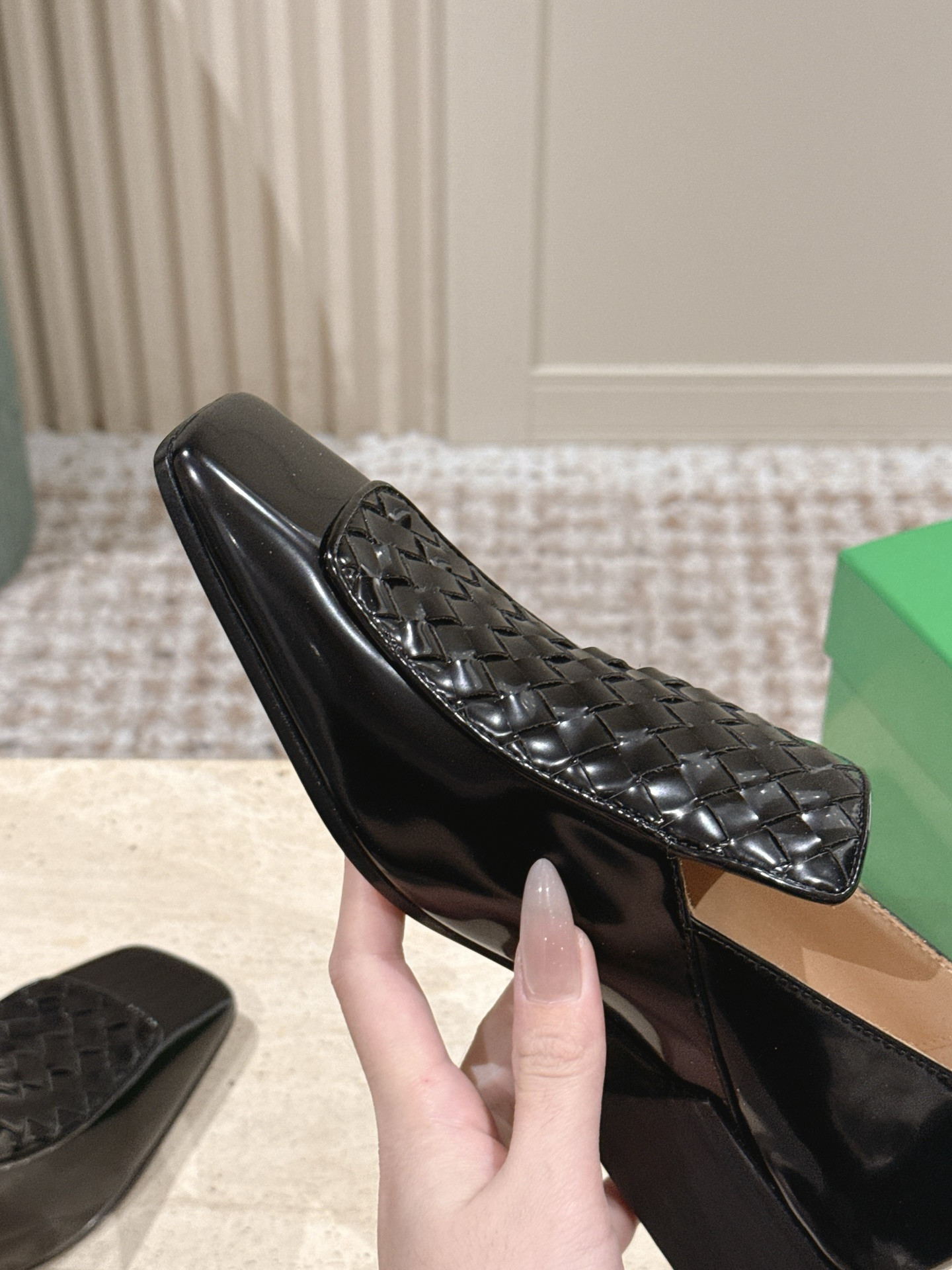 UA Bottega Veneta Ventura Loafer
