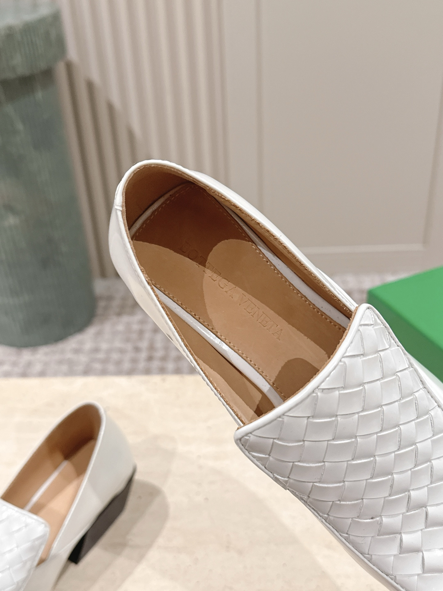 UA Bottega Veneta Ventura Loafer