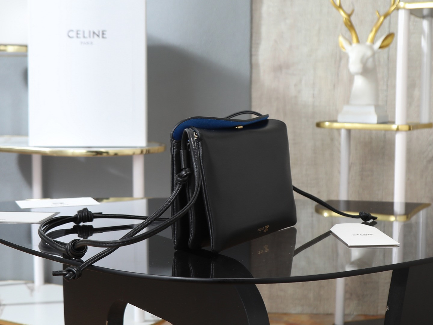 Celine TRIO FLAP IN Smooth Lambskin 22.5x13x3.5cm