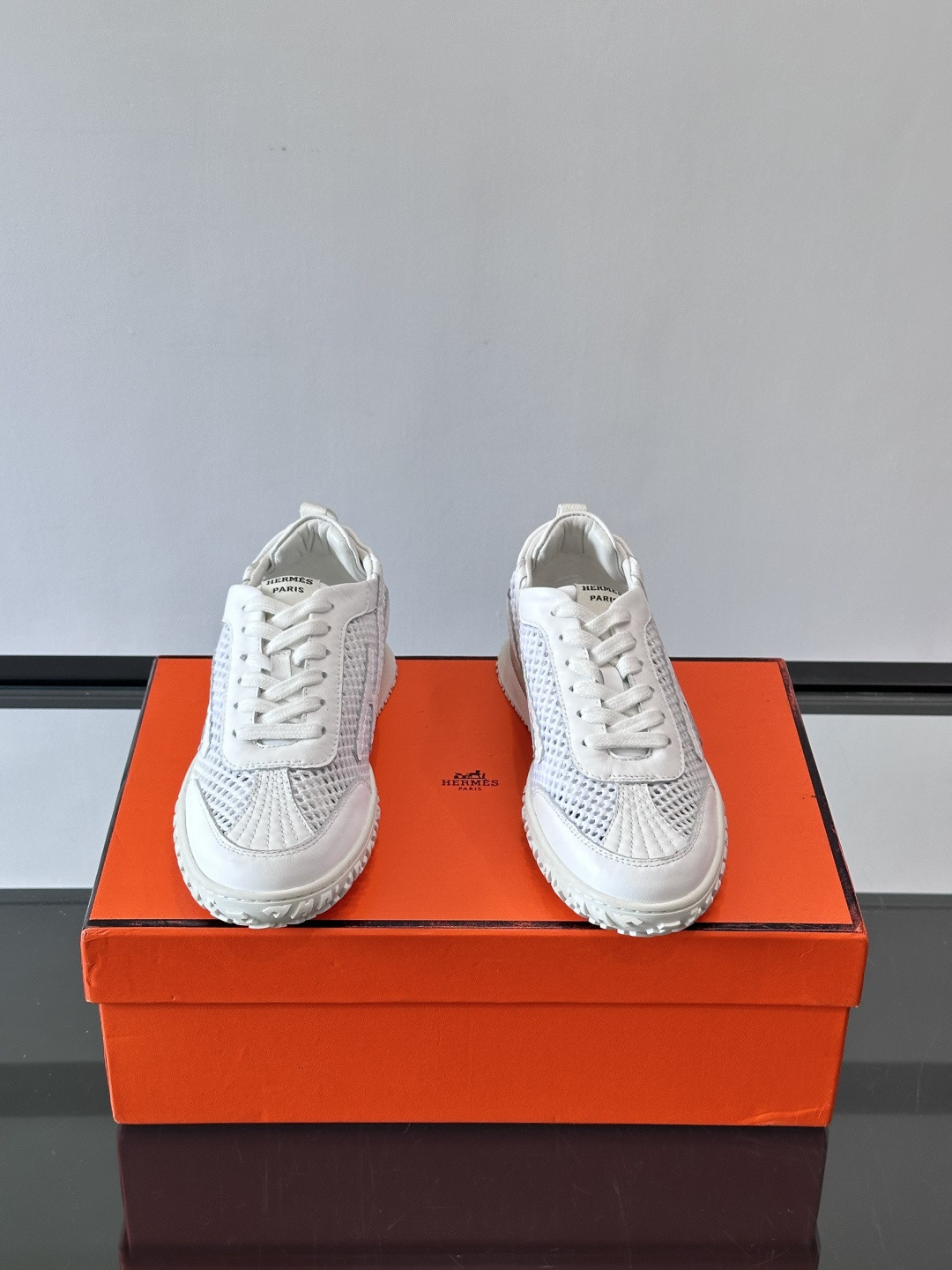UA Hermès Jet Sneaker