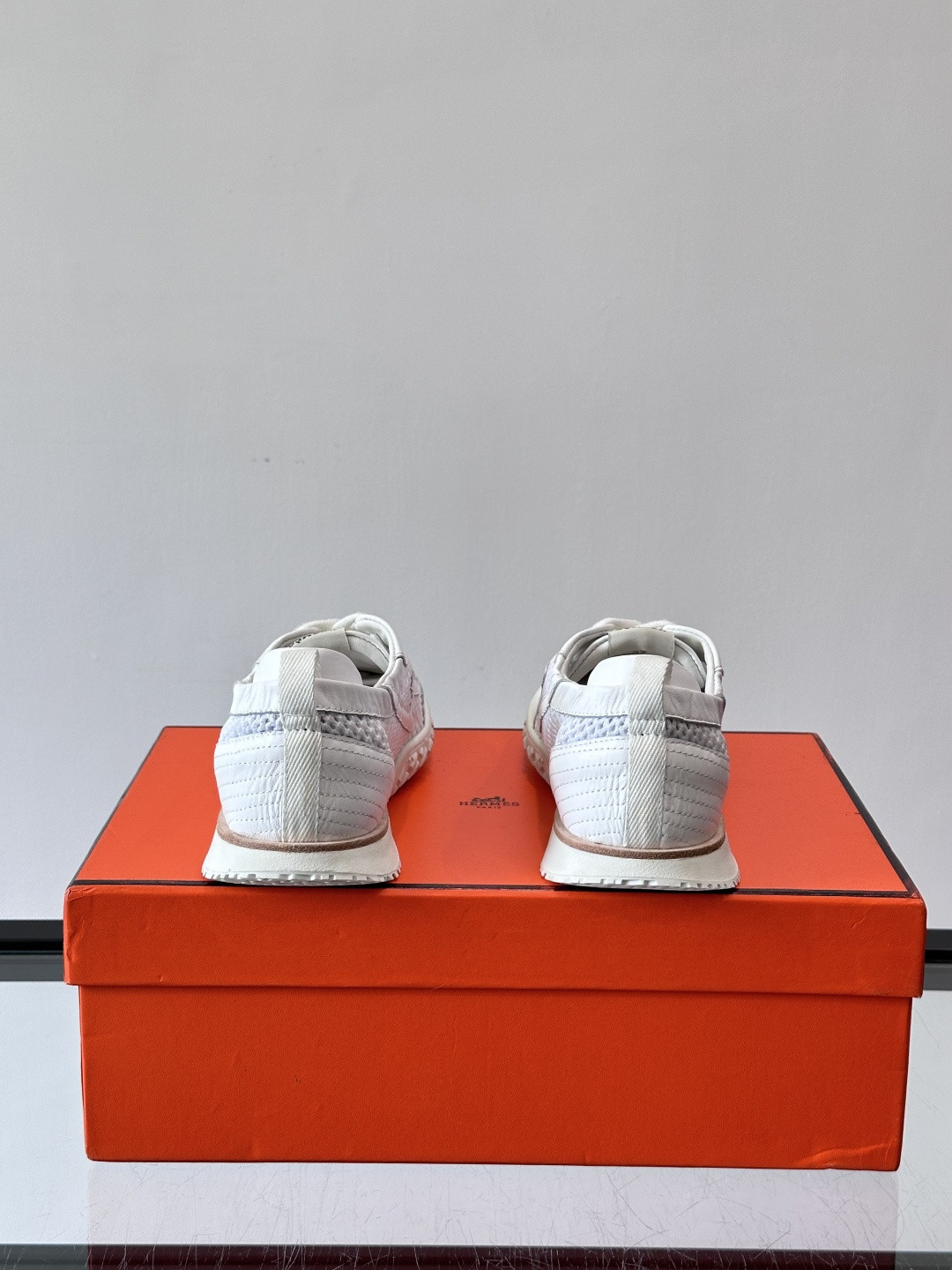 UA Hermès Jet Sneaker