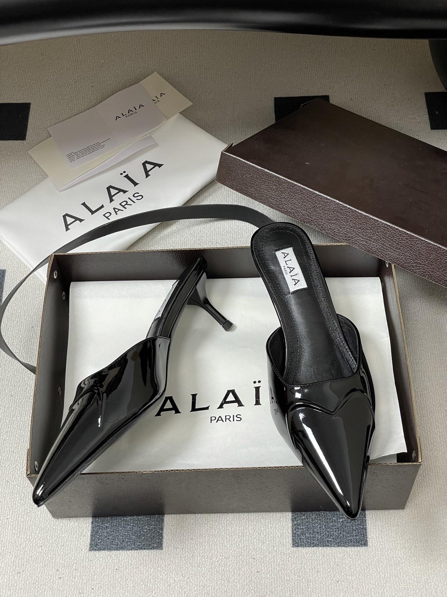 UA Alaïa Le Cœur 3D Mules 6.5cm Heel