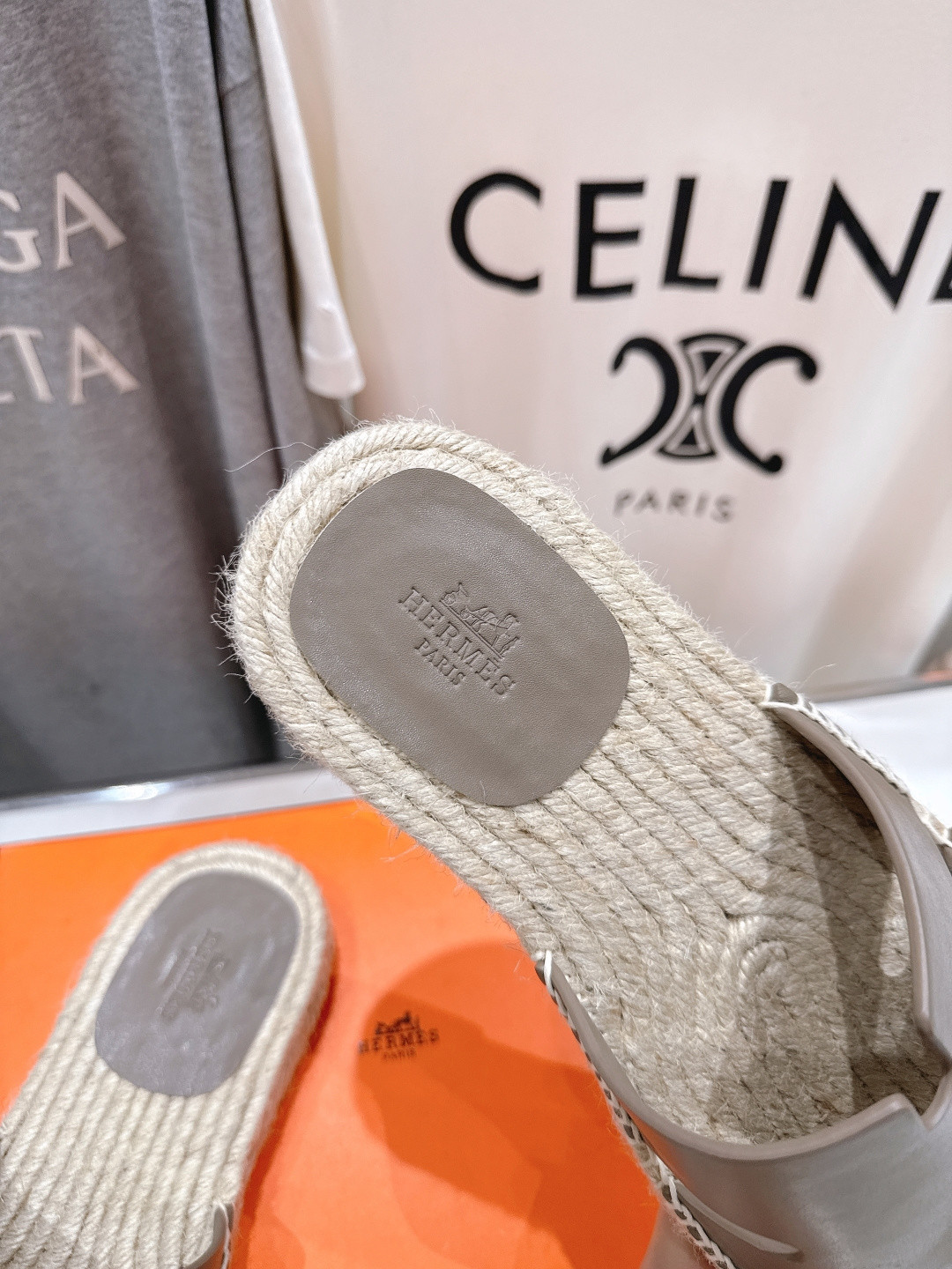 UA Hermès Antigua Espadrille