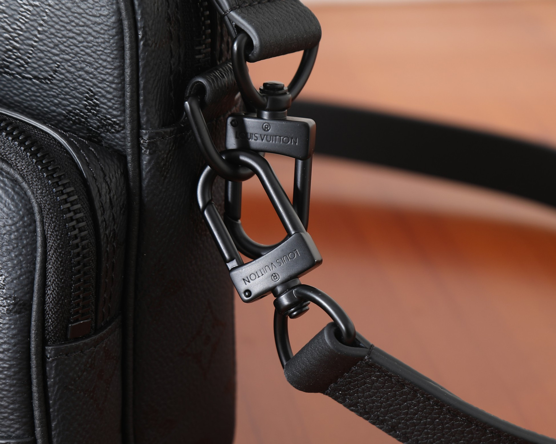 LV NIL Handbag M26783 17.5x11x25cm