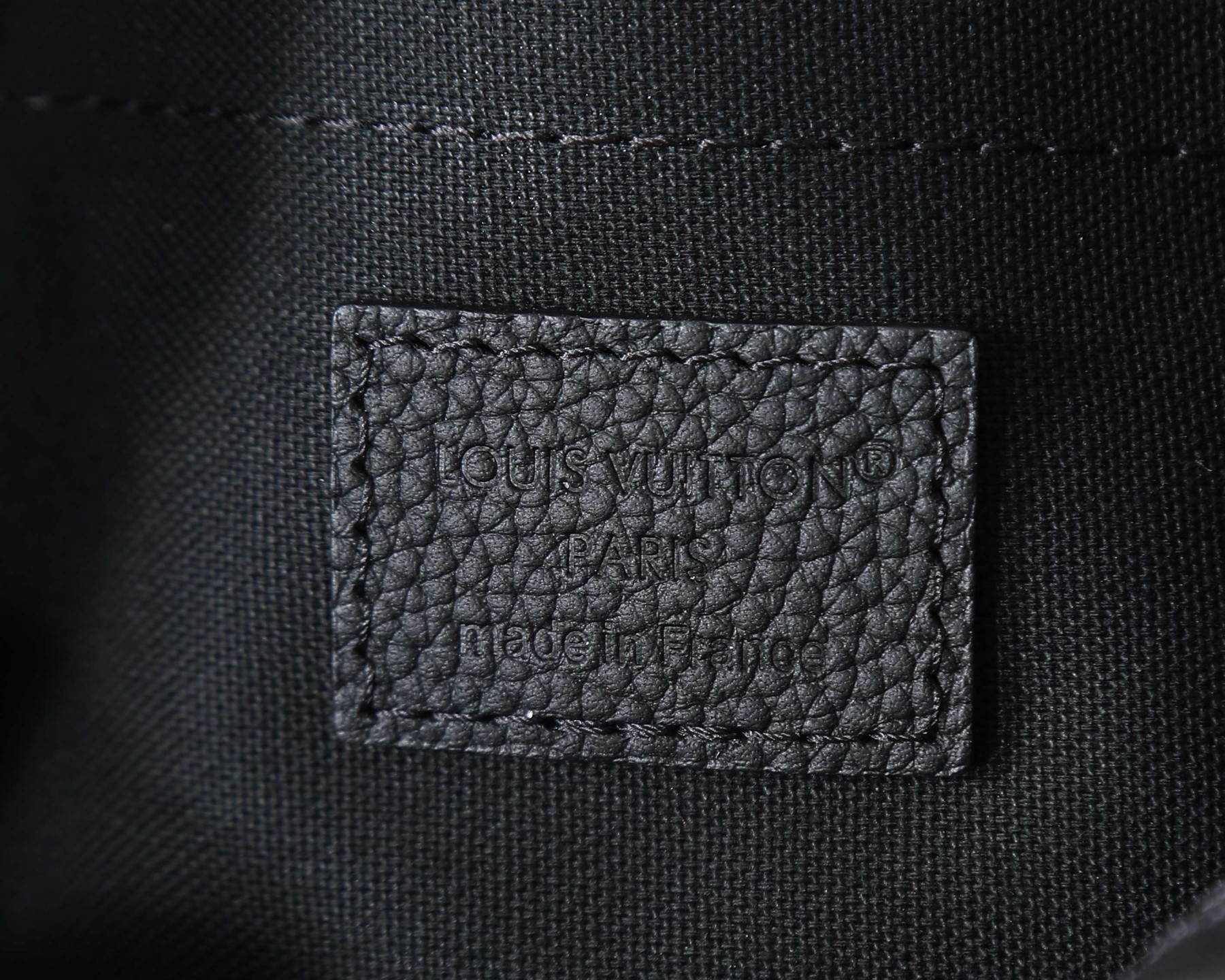 LV NIL Handbag M26783 17.5x11x25cm