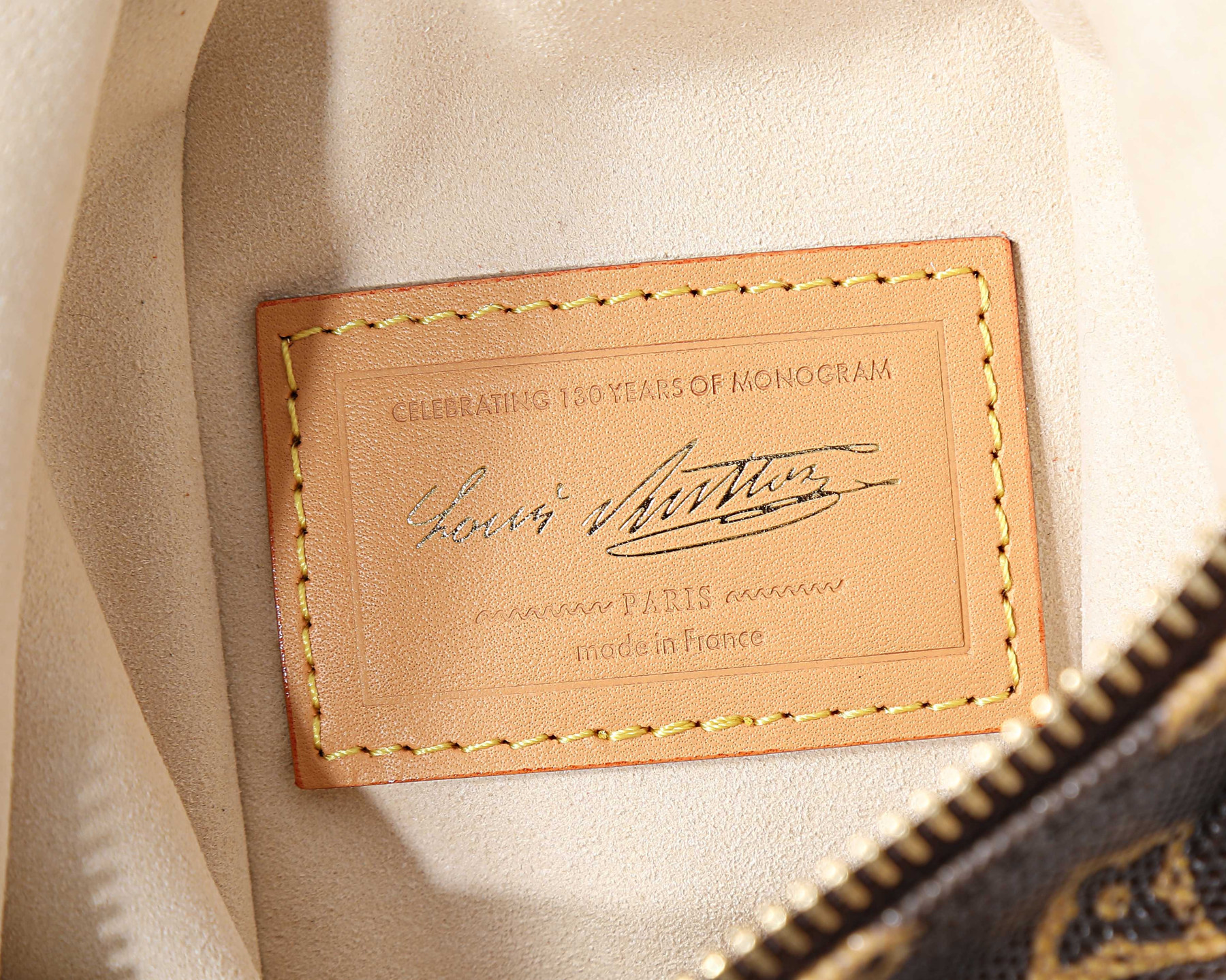 LV SIDE TRUNK Medium Handbag M27516 16x8.5x23.5cm