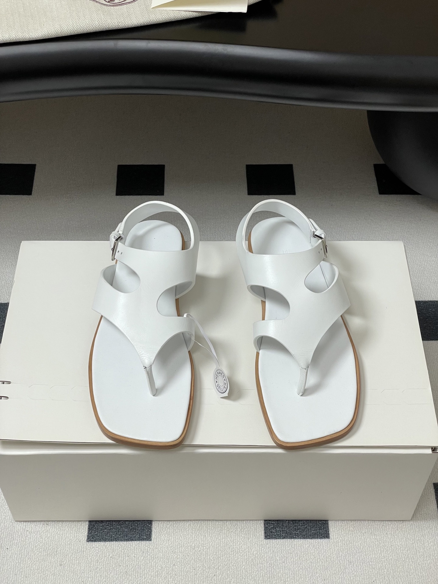 UA Hermès Karen Sandal