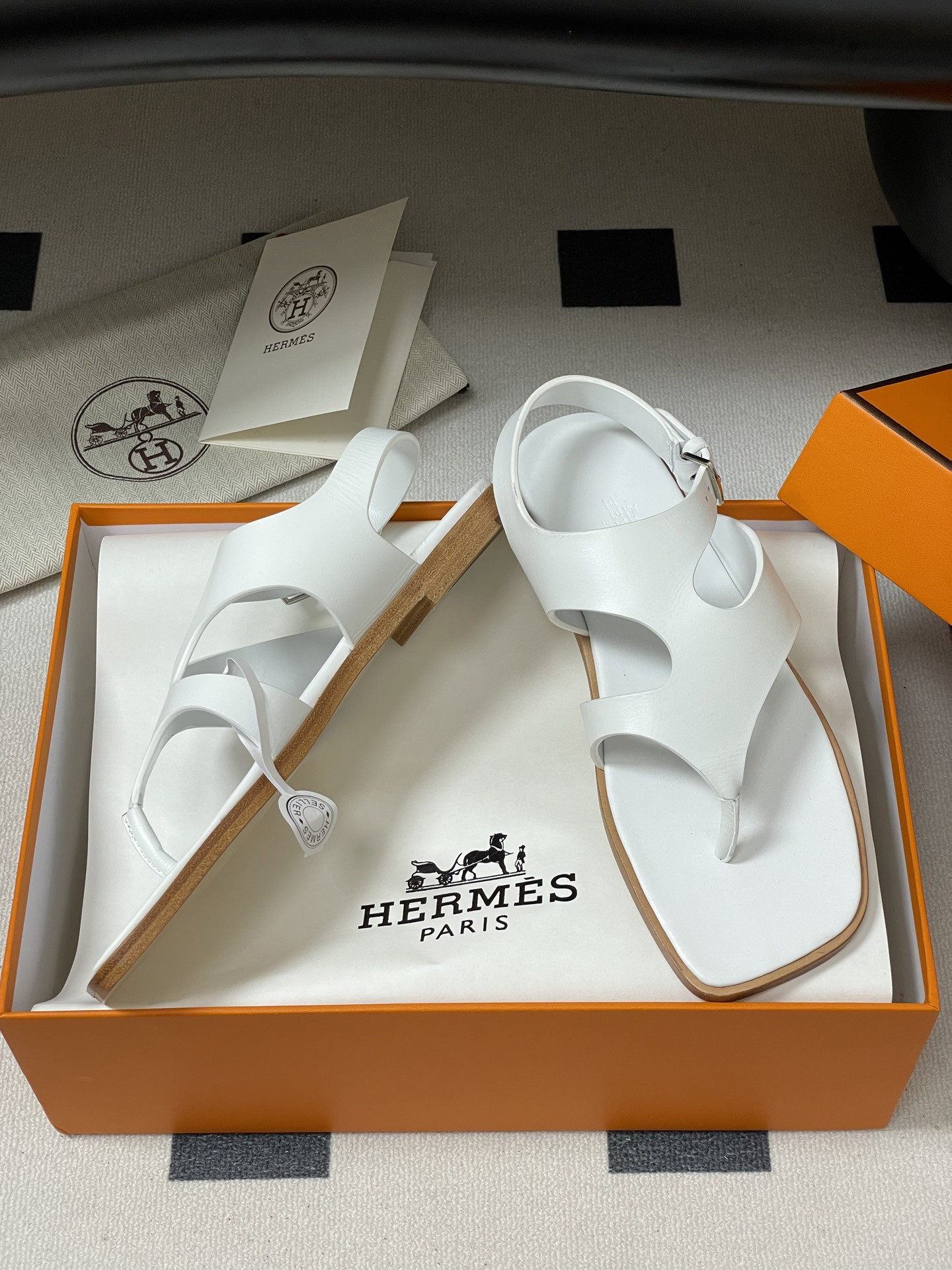 UA Hermès Karen Sandal