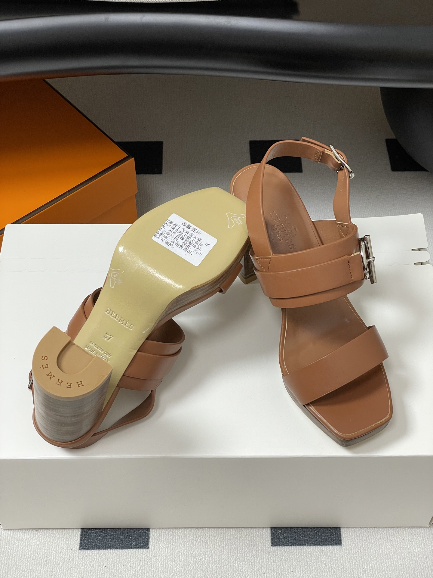 UA Hermès Keen 90 Sandal