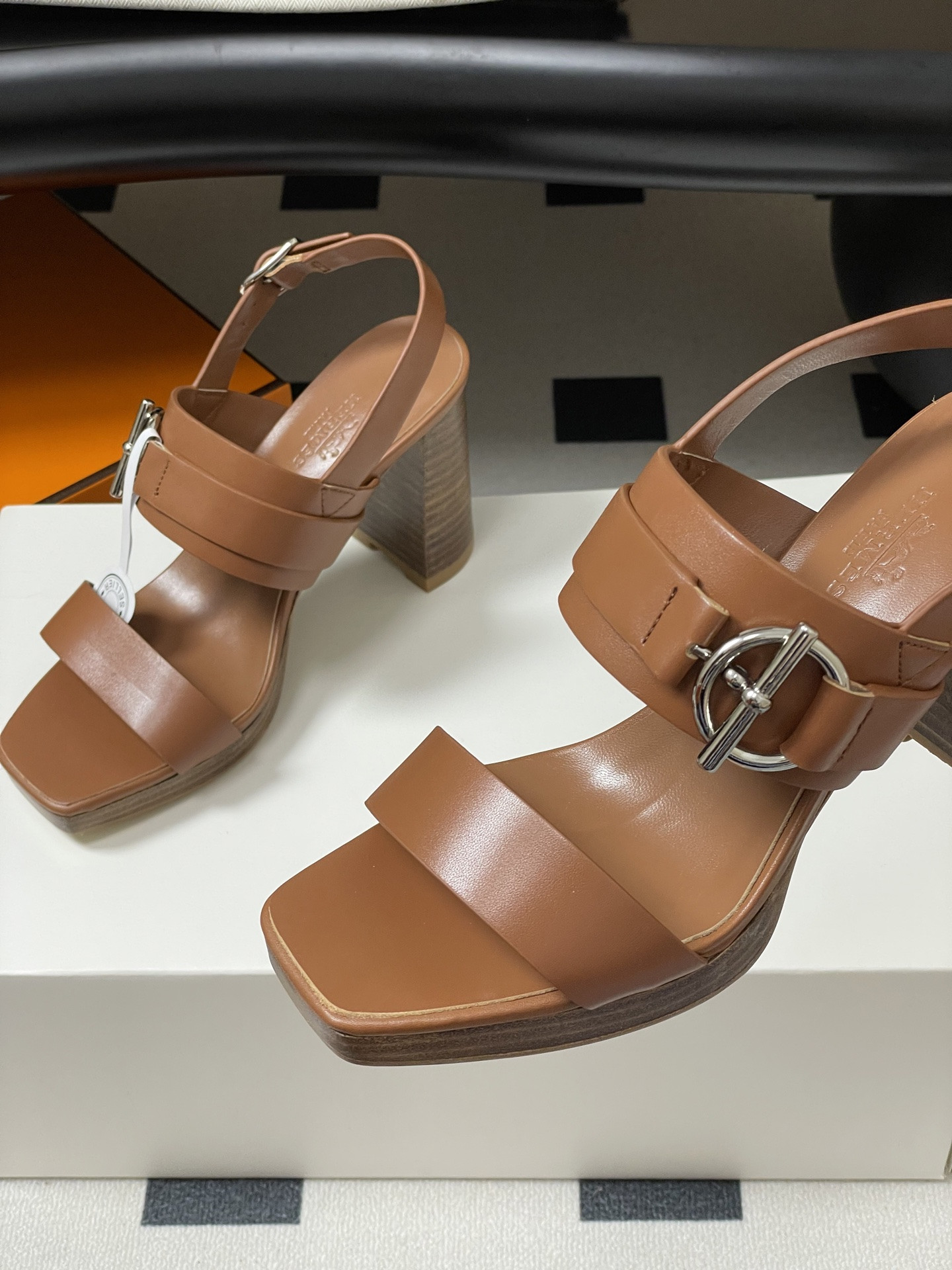UA Hermès Keen 90 Sandal