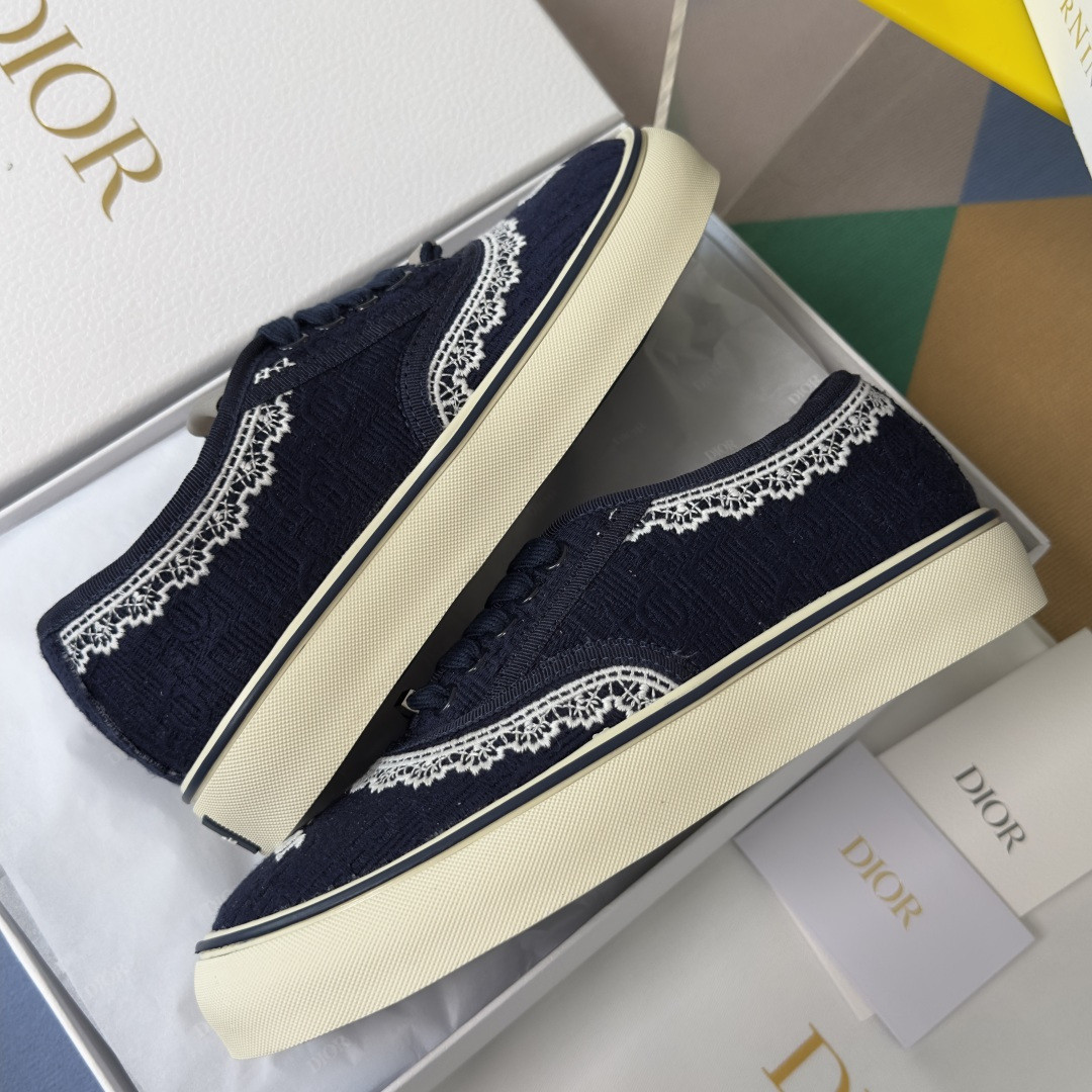 UA Dior Saltwind Sneaker