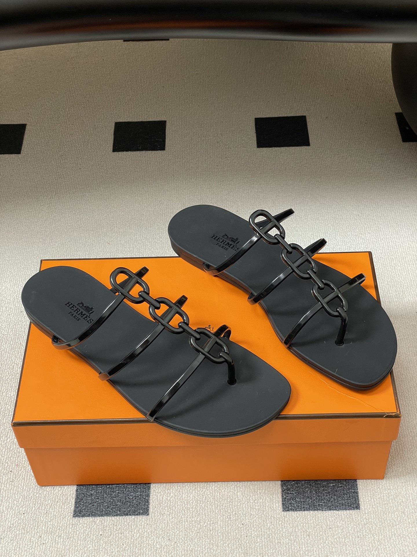 UA Hermès Mykonos Sandal