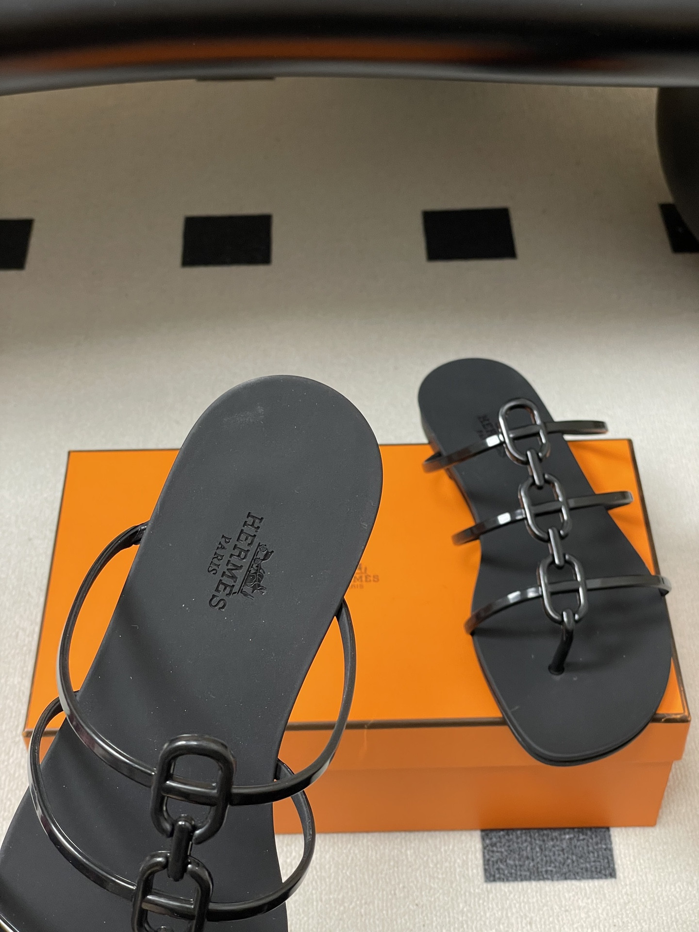 UA Hermès Mykonos Sandal