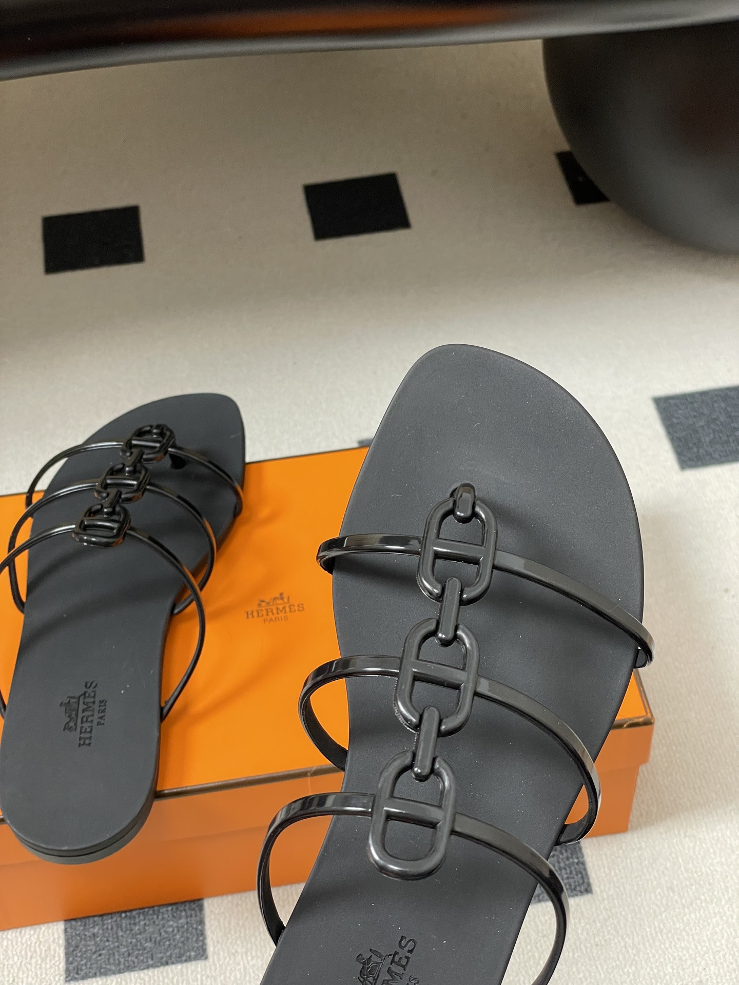 UA Hermès Mykonos Sandal